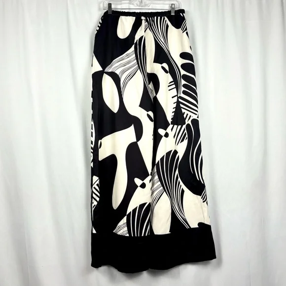 Two Piece Black And Cream Long Sleeve Pantsuit with Abstract Print - Picture 5 of 10